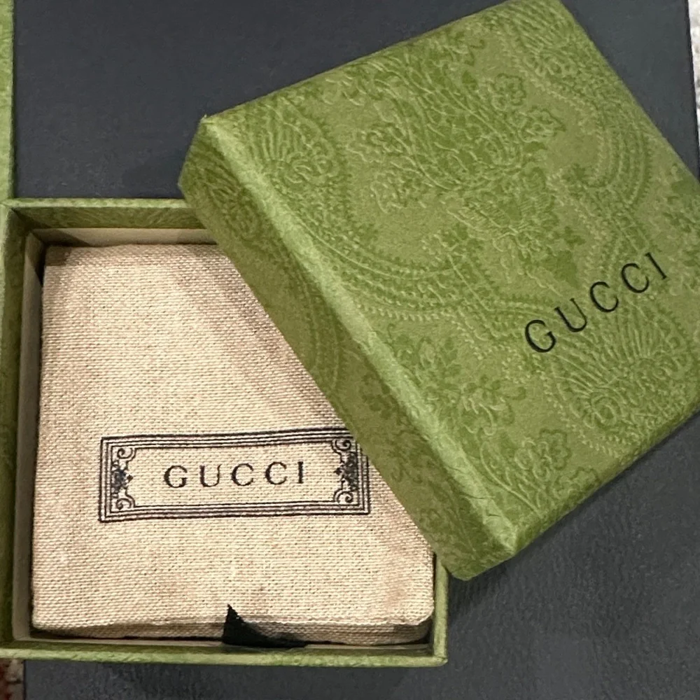 Gucci Sterling Silver Charlotte G Heart Chain Heart Chain Bracelet NIB - Picture 8 of 9